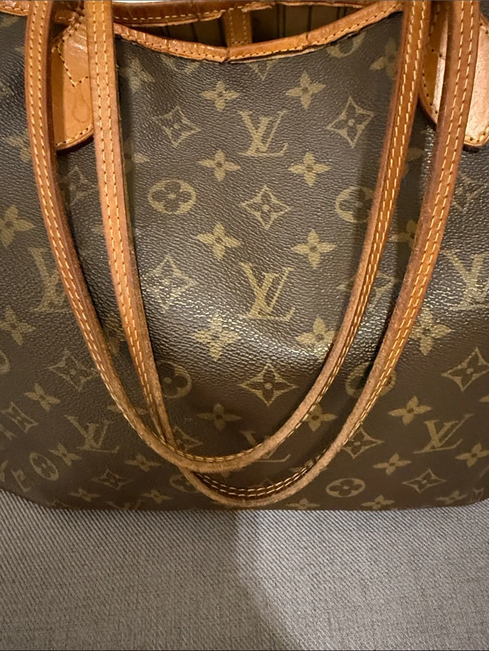 Louis Vuitton Monogram Canvas Tote with Vachetta Trim